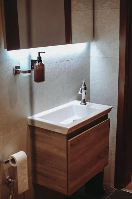 Lovely 3 Bed - Apartment -Sliema